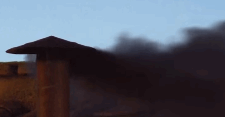 Humo negro tras primera votación
