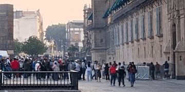 Bloquea CNTE acceso a mañanera de Sheinbaum