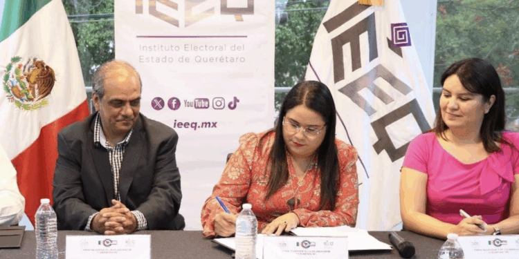 Celebra Santiago liderar en Morena