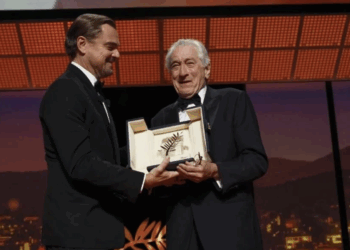 Arremete De Niro contra Trump