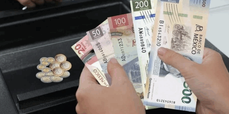 Sube 9.9% recaudación tributaria; supera 2 billones de pesos