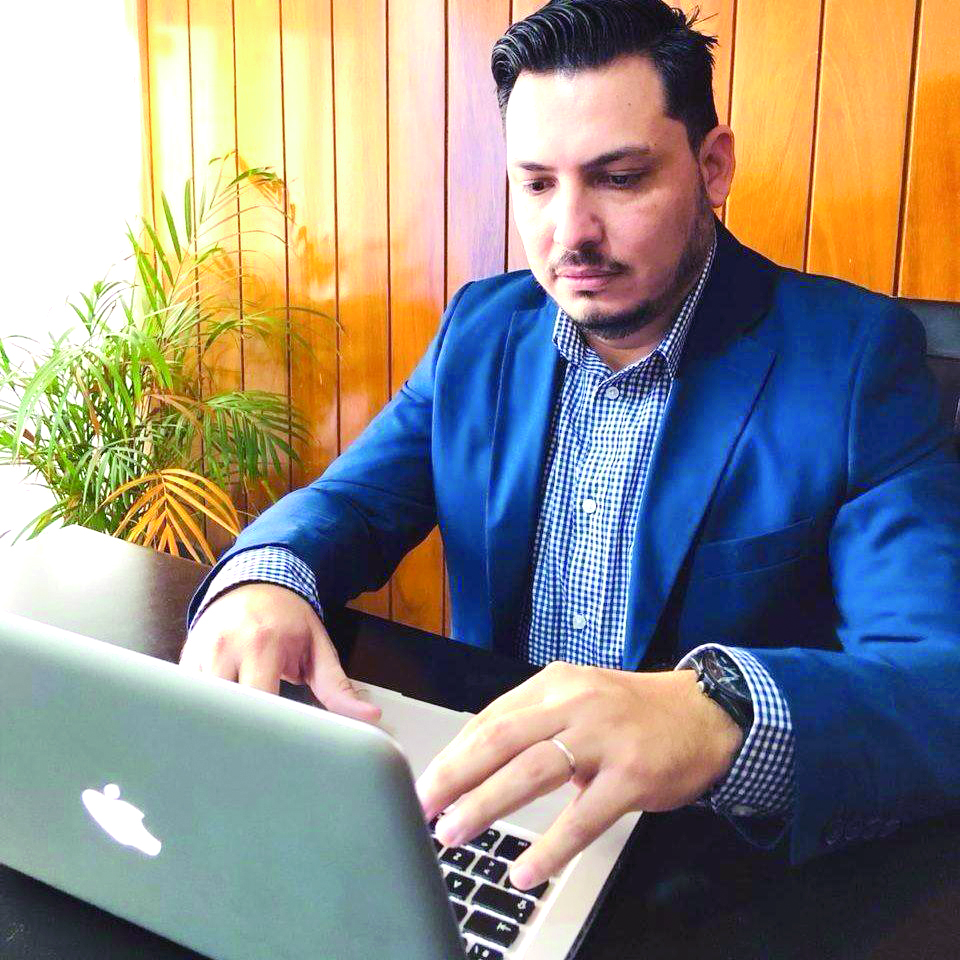 Smeke: El agresor del Bienestar