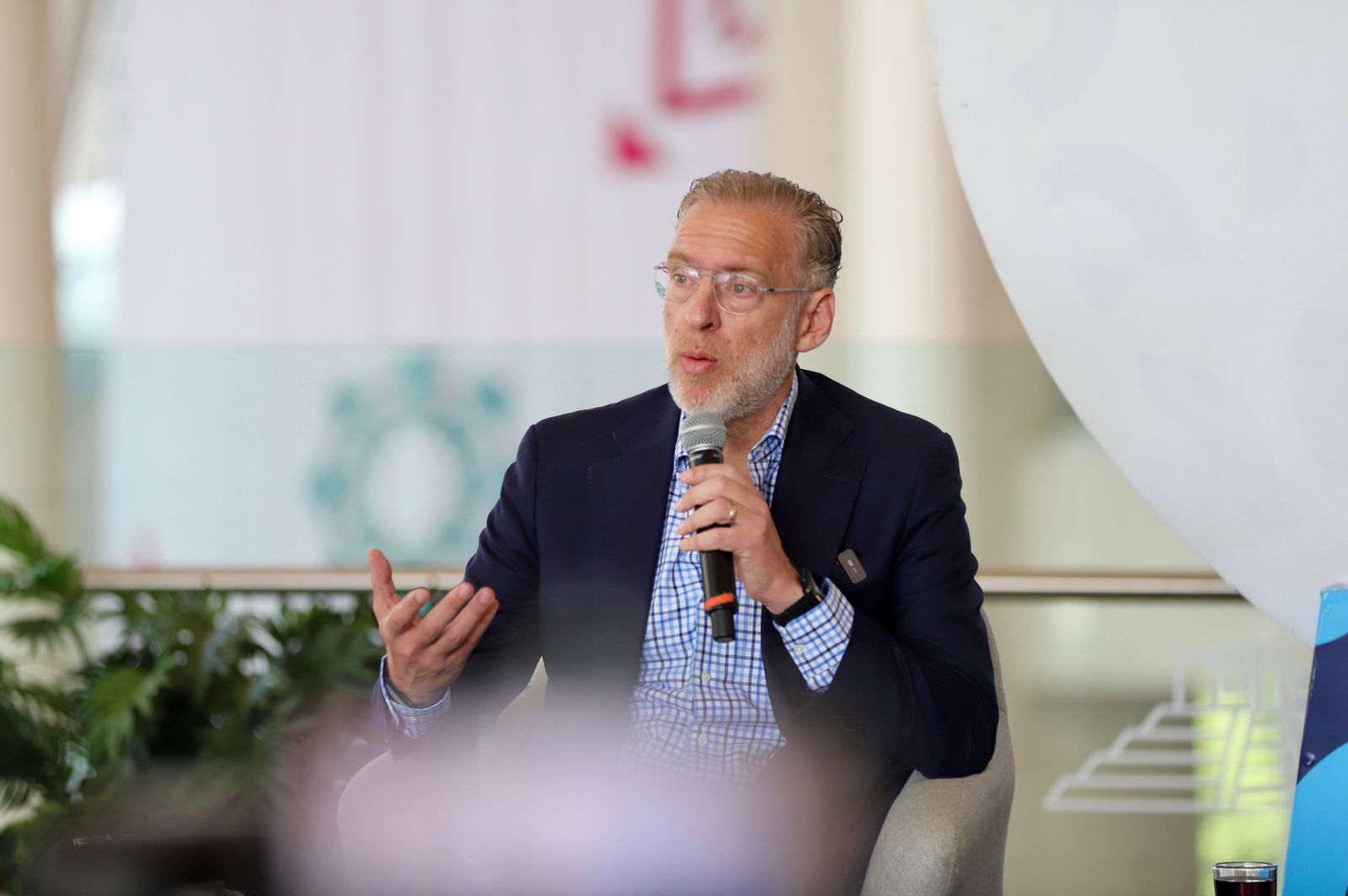 Vuelo Querétaro-Madrid podría atraer hasta 28 mil turistas semanales