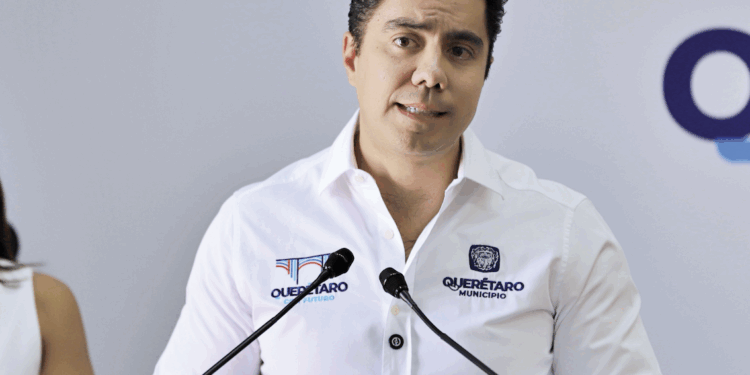 Entre la retórica de la transformación y la realidad del poder