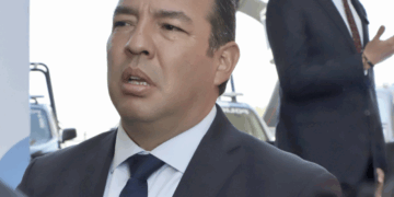 Entre la retórica de la transformación y la realidad del poder