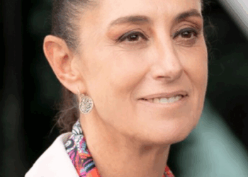 Felicita Sheinbaum al  Papa León XIV