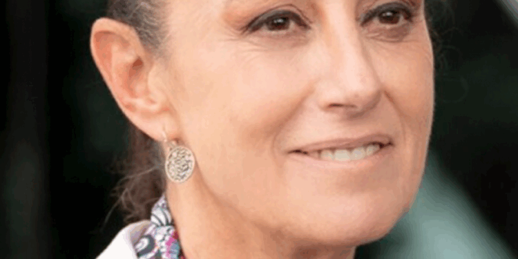 Felicita Sheinbaum al  Papa León XIV