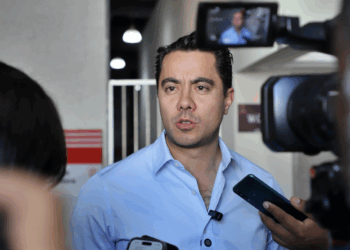 Retira capital media tonelada de cables en desuso: Felifer
