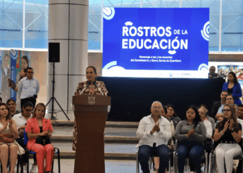 Reconocen a docentes de la Sierra y el Semidesierto queretano  con exposición fotográfica