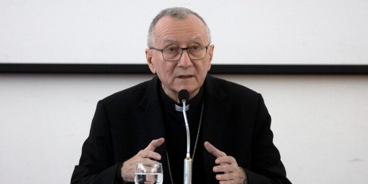 Los principios sociales de la Iglesia, “brújula moral”: Parolín