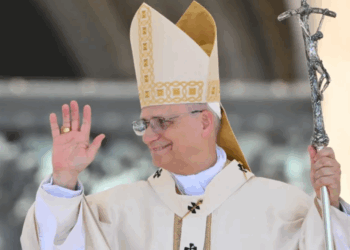 Papa León XIV defiende el matrimonio entre hombre y mujer y critica “la libertad de quitar vida”