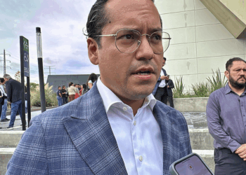 Protestan nuevos policías  ante el Gobernador Kuri
