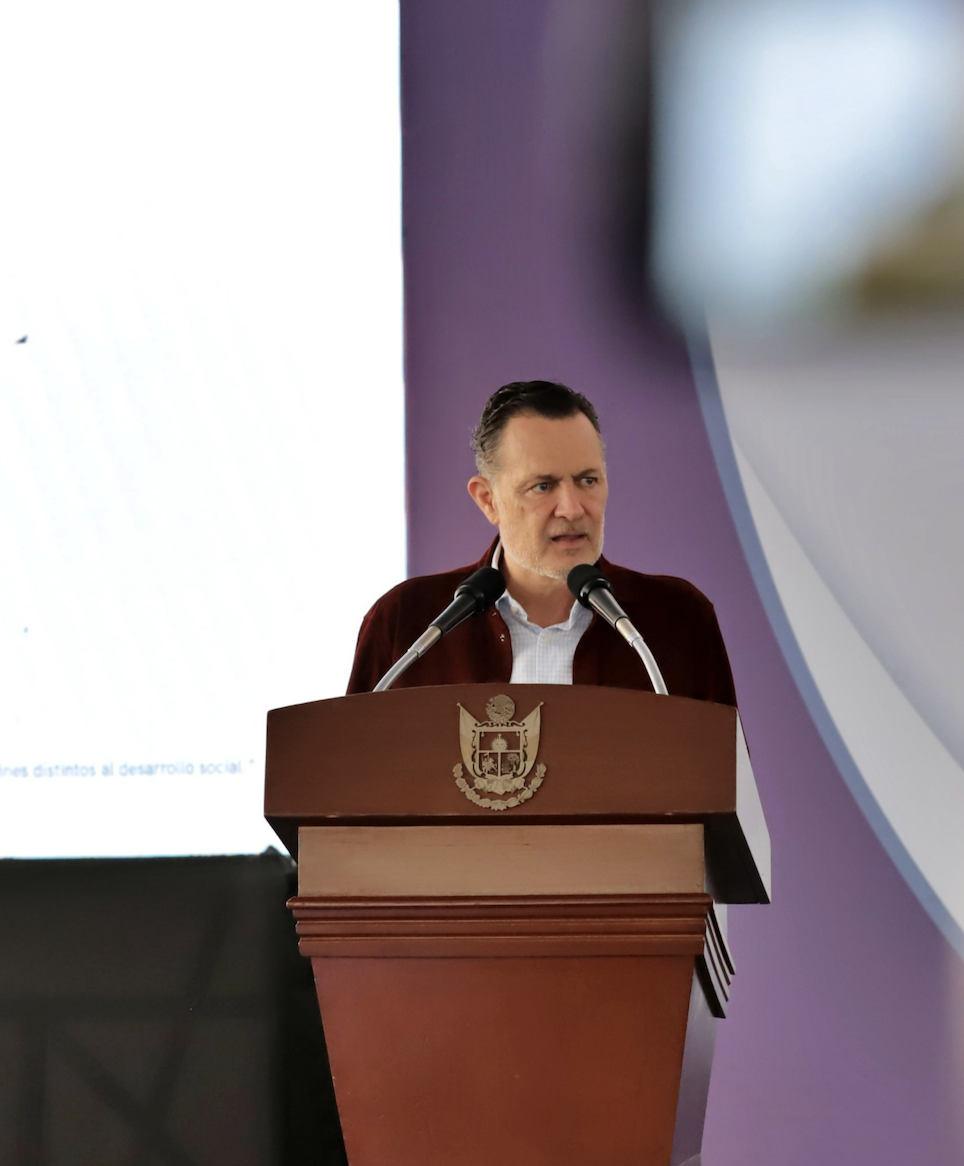 Protestan nuevos policías  ante el Gobernador Kuri