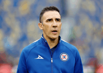 Se hace oficial la salida de Vicente Sánchez de Cruz Azul