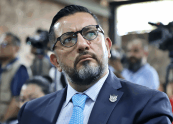 Diputadas retiran iniciativa y se suman al proceso de reforma de ley de la UAQ