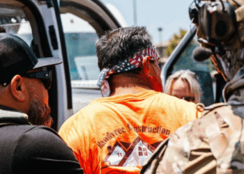 Sheinbaum confirma 61 mexicanos detenidos tras redadas en Los Ángeles