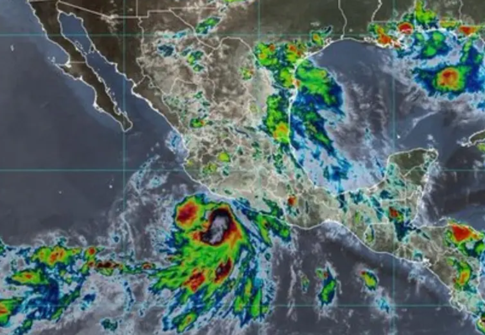 ‘Flossie’ se fortalece a huracán categoría 1 frente a costas de Colima