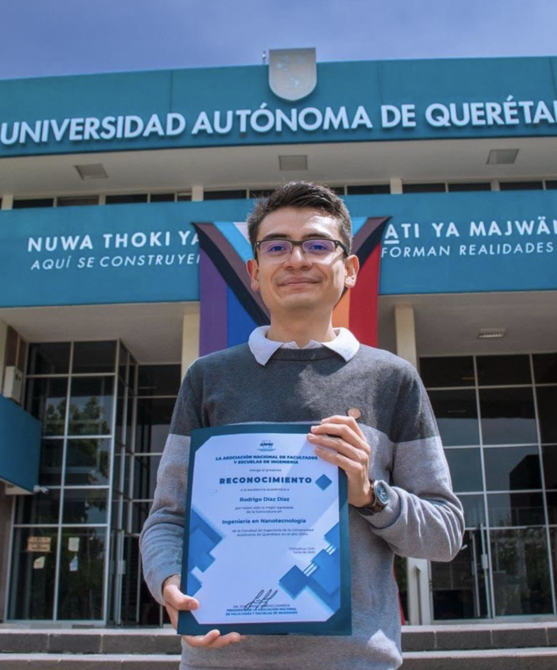 Brilla talento egresado de la carrera de Ingeniería