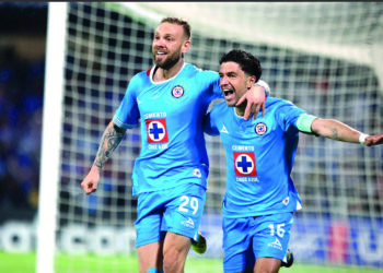 Cruz Azul aplasta a Vancouver y gana la Concachampions
