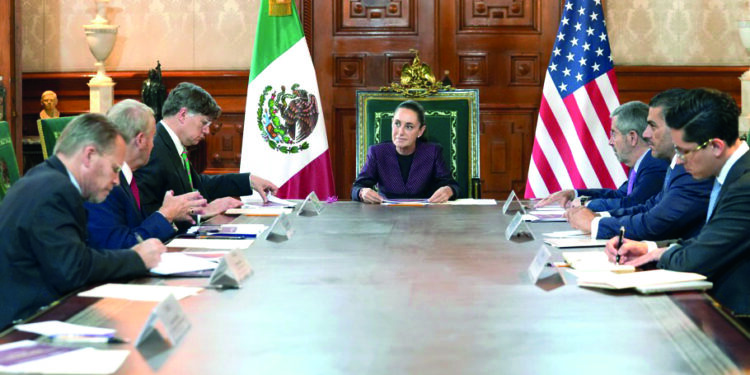 Tratan Sheinbaum y Landau temas bilaterales