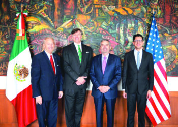 Tratan Sheinbaum y Landau temas bilaterales