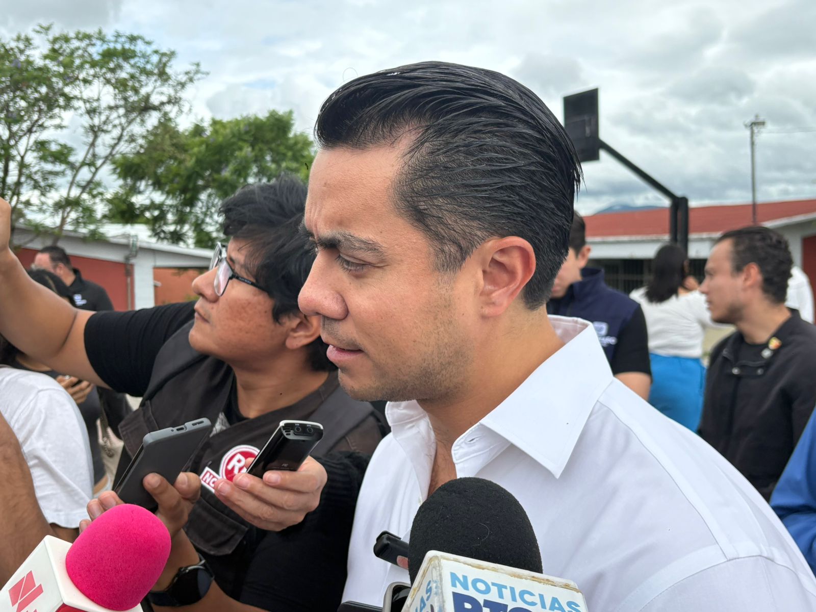Compromete alcalde Felifer Macías presentar la siguiente semana de semáforo de desarrolladores