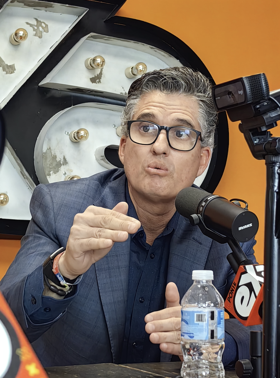 Se acabó privacidad, dice Ricardo Anaya