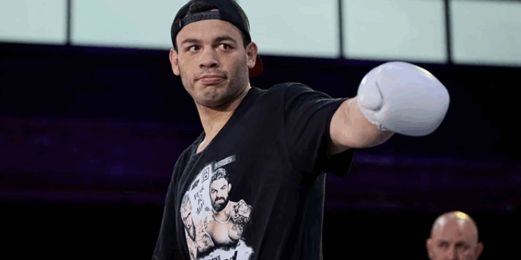 FGR espera deportación de Julio César Chávez Jr. para judicializar su caso