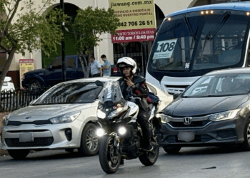 Inicia construcción de campo deportivo