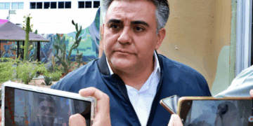 Inicia construcción de campo deportivo