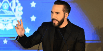 Bukele exige a México “rectificación” en caso narcoavioneta