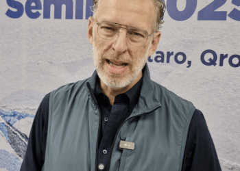 Chepe Guerrero preside encuentro estatal para fortalecer salud en municipios