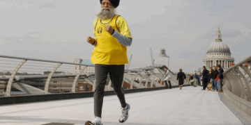 Muere Fauja Singh, el maratonista más longevo del mundo tras ser atropellado