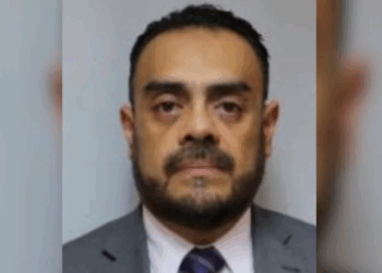 Confirma Sheinbaum relevo en Fiscalía de caso Ayotzinapa 