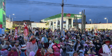 Más de 9 mil peregrinos cruzan El Marqués rumbo a la Basílica del Tepeyac