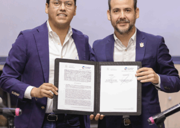 Que Fernández Noroña es un bufón de la política