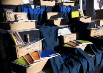 Preparan entrega gratuita de útiles y uniformes escolares en todo el estado
