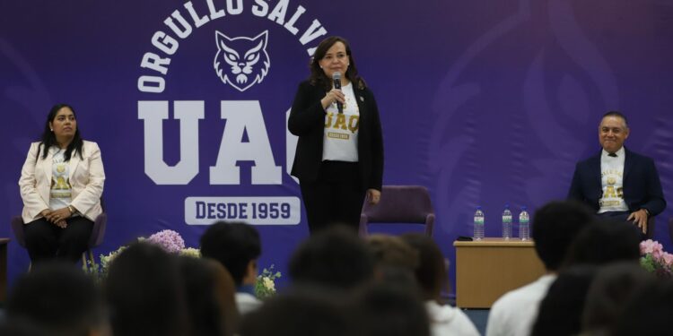 Más de 33 mil estudiantes regresan a clases en la UAQ para el ciclo 2025-2026