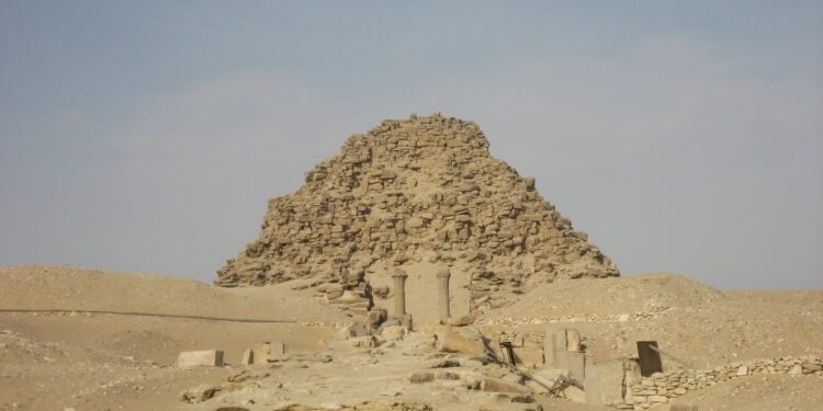 Hallan cámaras ocultas en Sahura