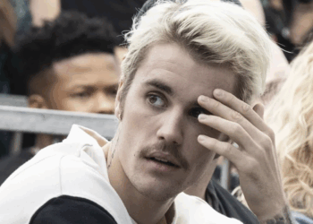 Justin Bieber lanza SWAG