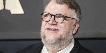 Tranquilos, no tenemos la cámara de Coldplay, ironiza la banda Oasis