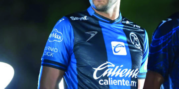 Debuta Gallos Femenil a puerta cerrada