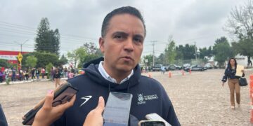 Autoridades estatales analizan compromisos con bares y restaurantes para posible ampliación de horario