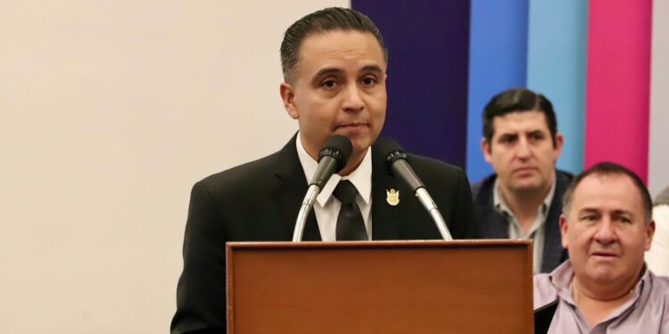 Mantendrán cierre de bares a las 2:00 am