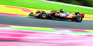 Verstappen hace oficial que se queda en Red Bull para 2026