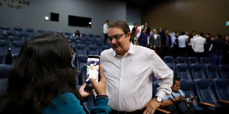 Instalar salas de lactancia en los espacios públicos