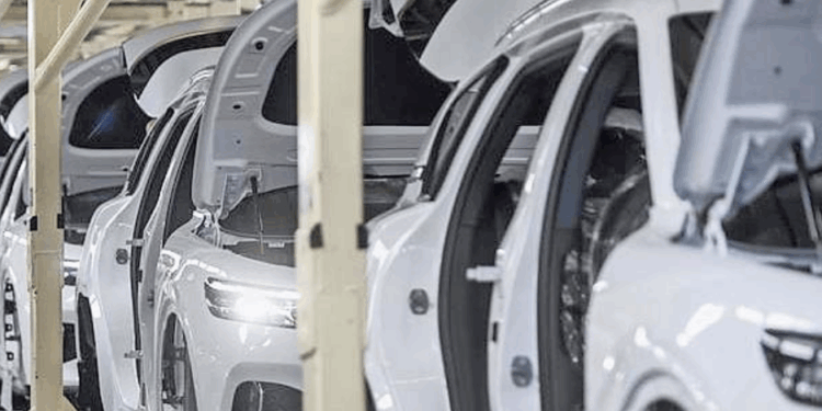 Aprueba Tesla 29 mmdd en acciones a Musk