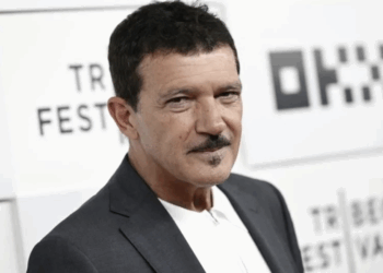 Sable de Darth Vader, el casco de Sauron o la varita de Harry Potter, a subasta en EU