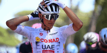 Isaac del Toro es quinto en la Clásica de San Sebastián