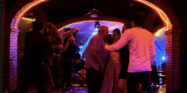 Recibirá Sheinbaum hoy a Kuri